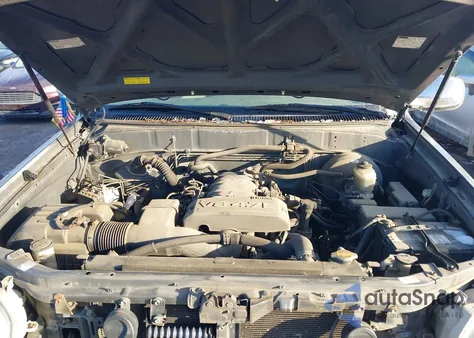 2005 Toyota Tundra Sr5 V8 from USA, damaged, VIN 5TBDT44105S490536